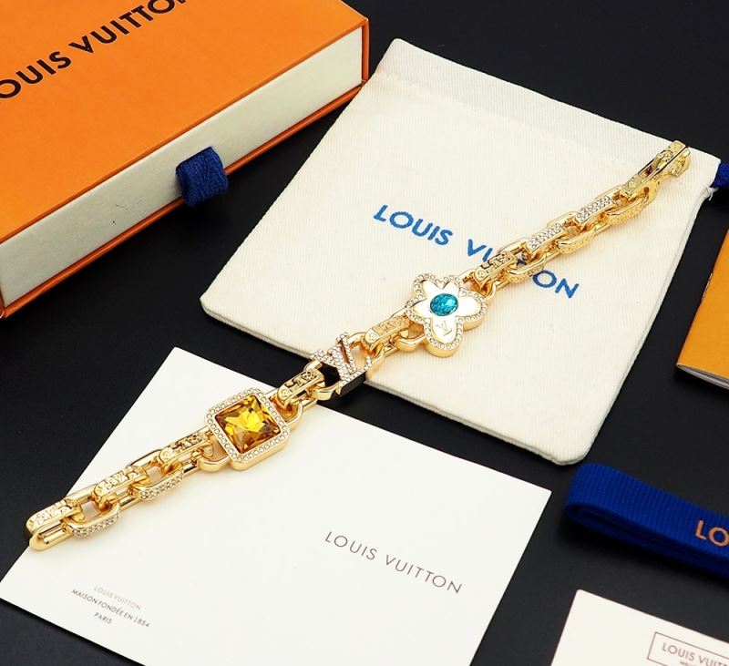 Louis Vuitton Necklaces